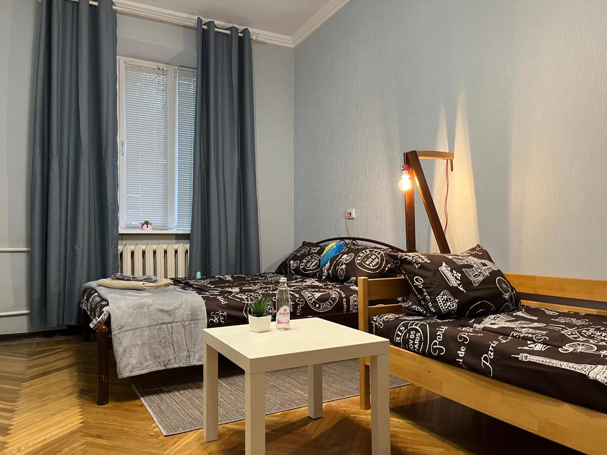 Ararat-Klovskaya Hostel-Apartments Kiev Dış mekan fotoğraf