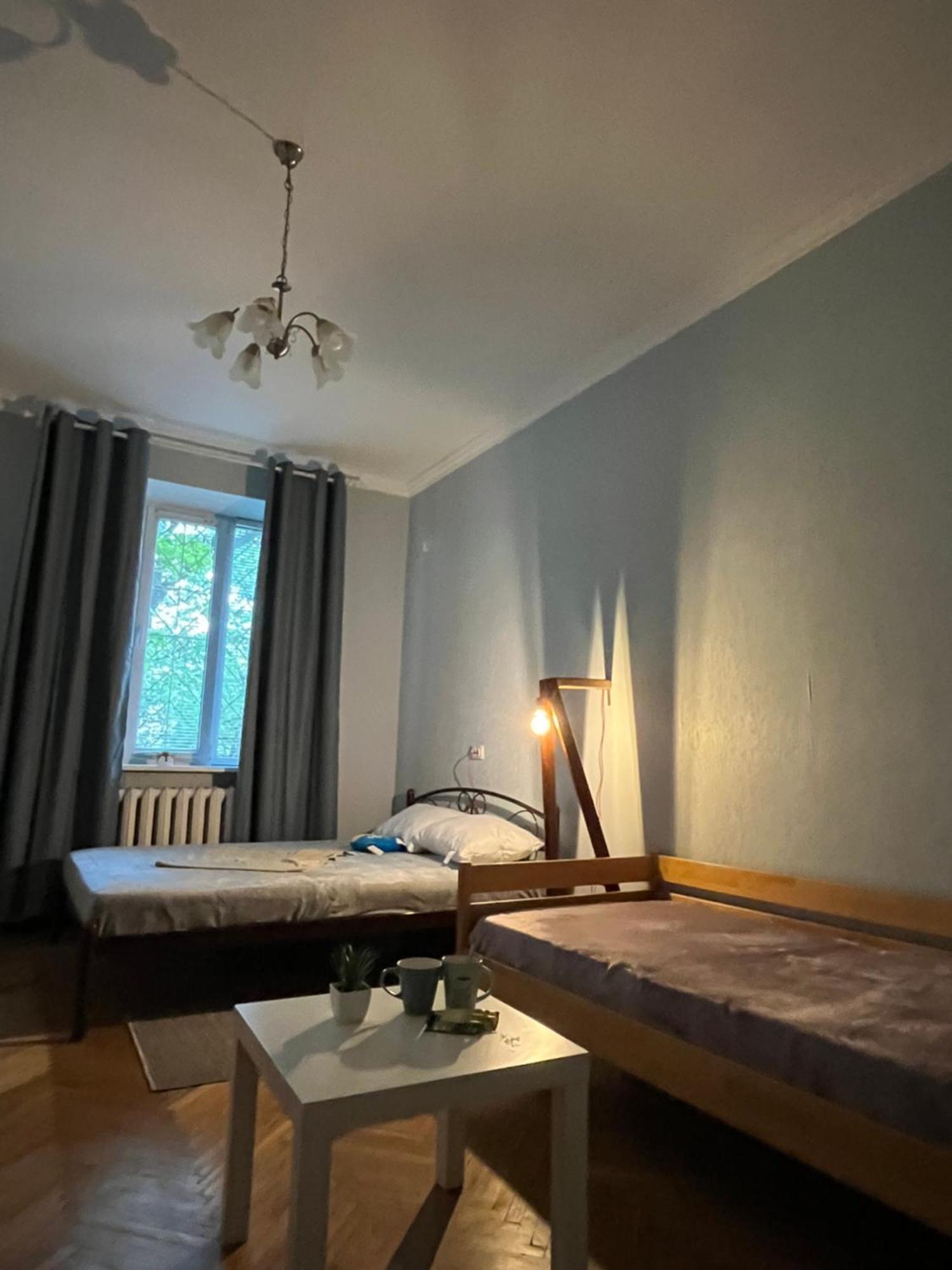 Ararat-Klovskaya Hostel-Apartments Kiev Dış mekan fotoğraf