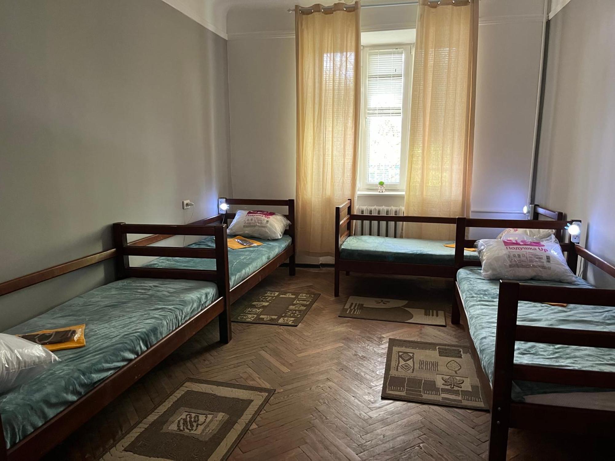 Ararat-Klovskaya Hostel-Apartments Kiev Dış mekan fotoğraf